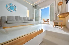 Anax Resort & Spa