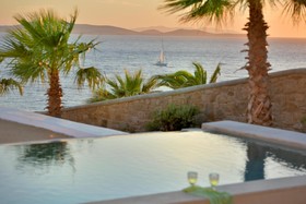 Anax Resort & Spa
