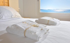 Anax Resort & Spa