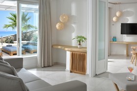 Anax Resort & Spa