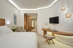 Anax Resort & Spa