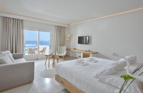 Anax Resort & Spa