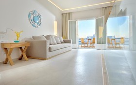 Anax Resort & Spa