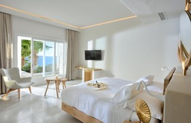 Anax Resort & Spa