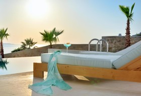 Anax Resort & Spa