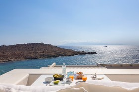 Casa Del Mar Mykonos Seaside Resort