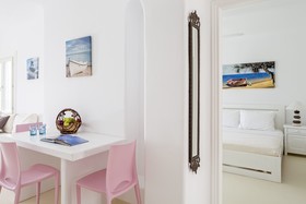 Casa Del Mar Mykonos Seaside Resort
