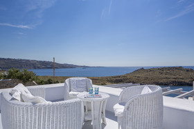 Casa Del Mar Mykonos Seaside Resort