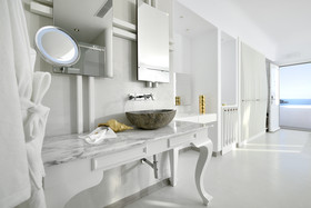 Amazon Mykonos Resort & Spa