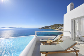 Amazon Mykonos Resort & Spa