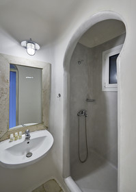 Amazon Mykonos Resort & Spa