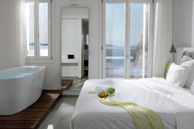 Amazon Mykonos Resort & Spa