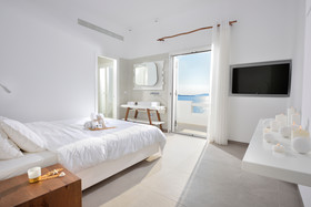 Amazon Mykonos Resort & Spa