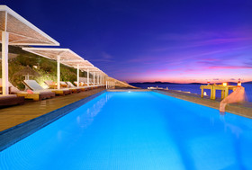 Amazon Mykonos Resort & Spa