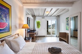 Amazon Mykonos Resort & Spa