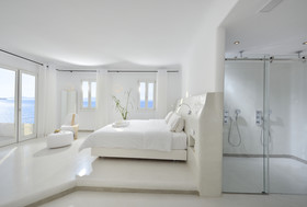 Amazon Mykonos Resort & Spa