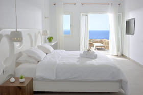 Amazon Mykonos Resort & Spa