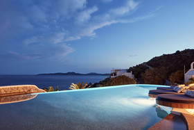 Katikies Mykonos