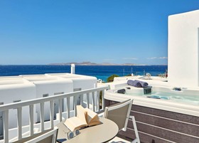 Manoulas Beach