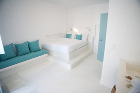 Mykonos Moussa Suites