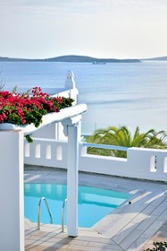 Saint John Mykonos Hotel