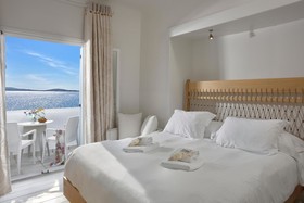 Saint John Mykonos Hotel