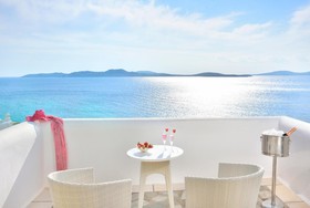 Saint John Mykonos Hotel