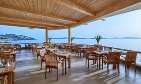 Saint John Mykonos Hotel
