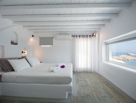 Mykonos Lolita, A Grecotel Resort to Live