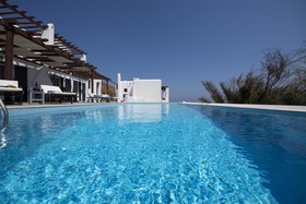 Siourdas Mykonos Villas