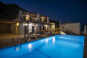 Siourdas Mykonos Villas