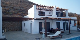 Siourdas Mykonos Villas