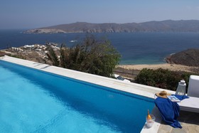 Siourdas Mykonos Villas
