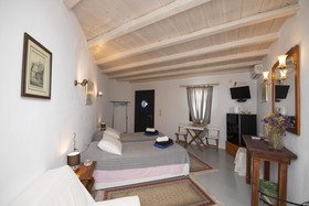 Siourdas Mykonos Villas