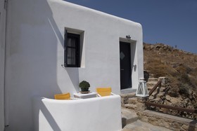 Siourdas Mykonos Villas
