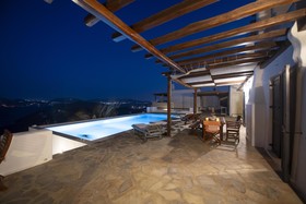 Siourdas Mykonos Villas