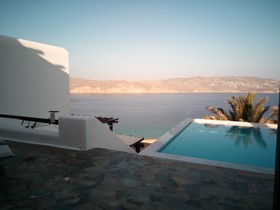 Siourdas Mykonos Villas