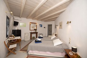 Siourdas Mykonos Villas