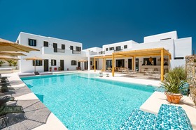 Koukoumi Hotel