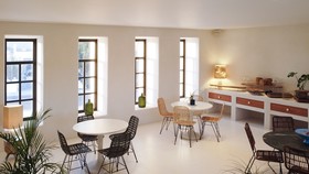 Koukoumi Hotel