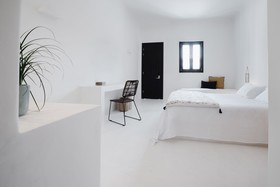 Koukoumi Hotel