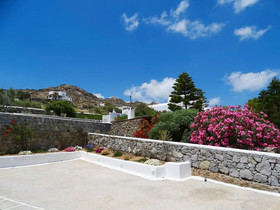 Mykonian Breeze
