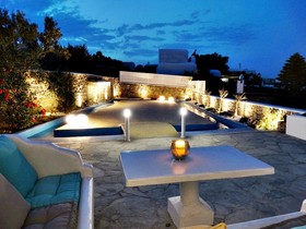 Mykonian Breeze
