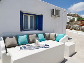 Mykonian Breeze