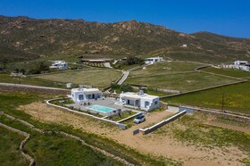 Villa Umbo by Mykonos Pearls