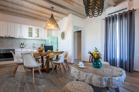 Villa Umbo by Mykonos Pearls