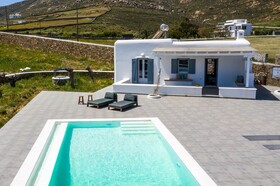 Villa Umbo by Mykonos Pearls