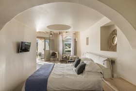 Legacy Suites Mykonos