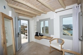 Legacy Suites Mykonos