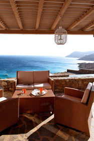 Elia White Residence
